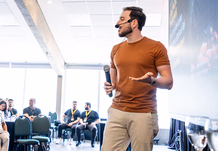 Lucas Renault: O Rei do Tráfego